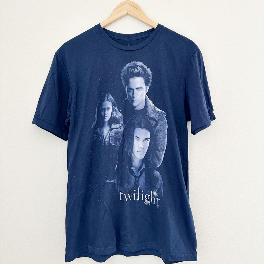 NEW Twilight Movie Graphic Tee
